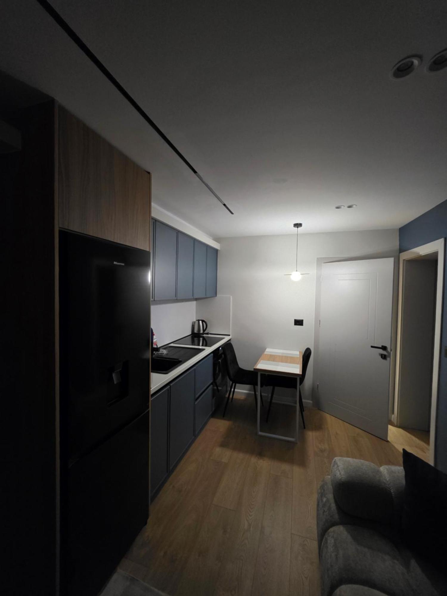 Twoviews